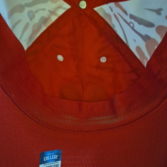 Nike Heritage 86 Georgia Bulldogs Tie Dye Hat Adjustable Cap Red Black EUC - Picture 5 of 6